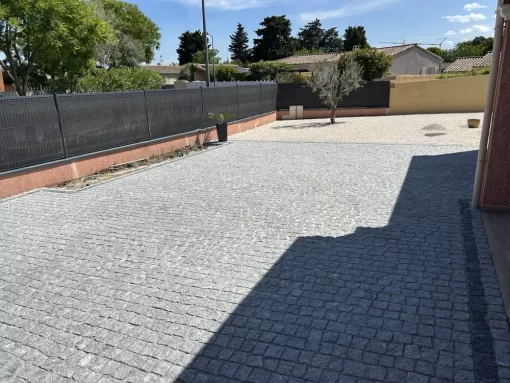 Rénovation du sol de la cour extérieur à Montélimar, Montélimar, By Aménagement
